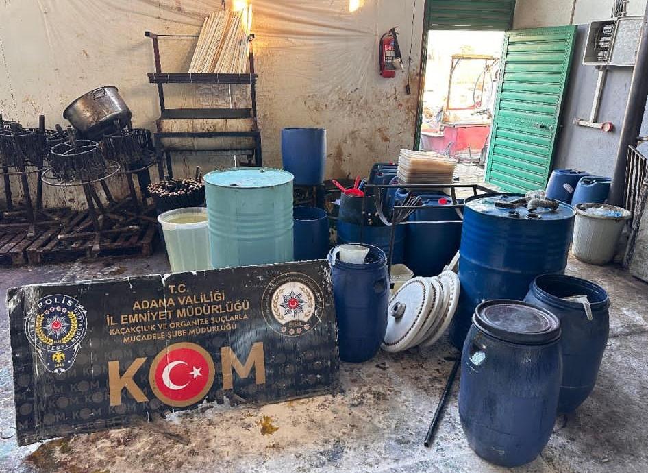 Adana'da 17 bin 800 litre kaçak akaryakıt ele geçirildi