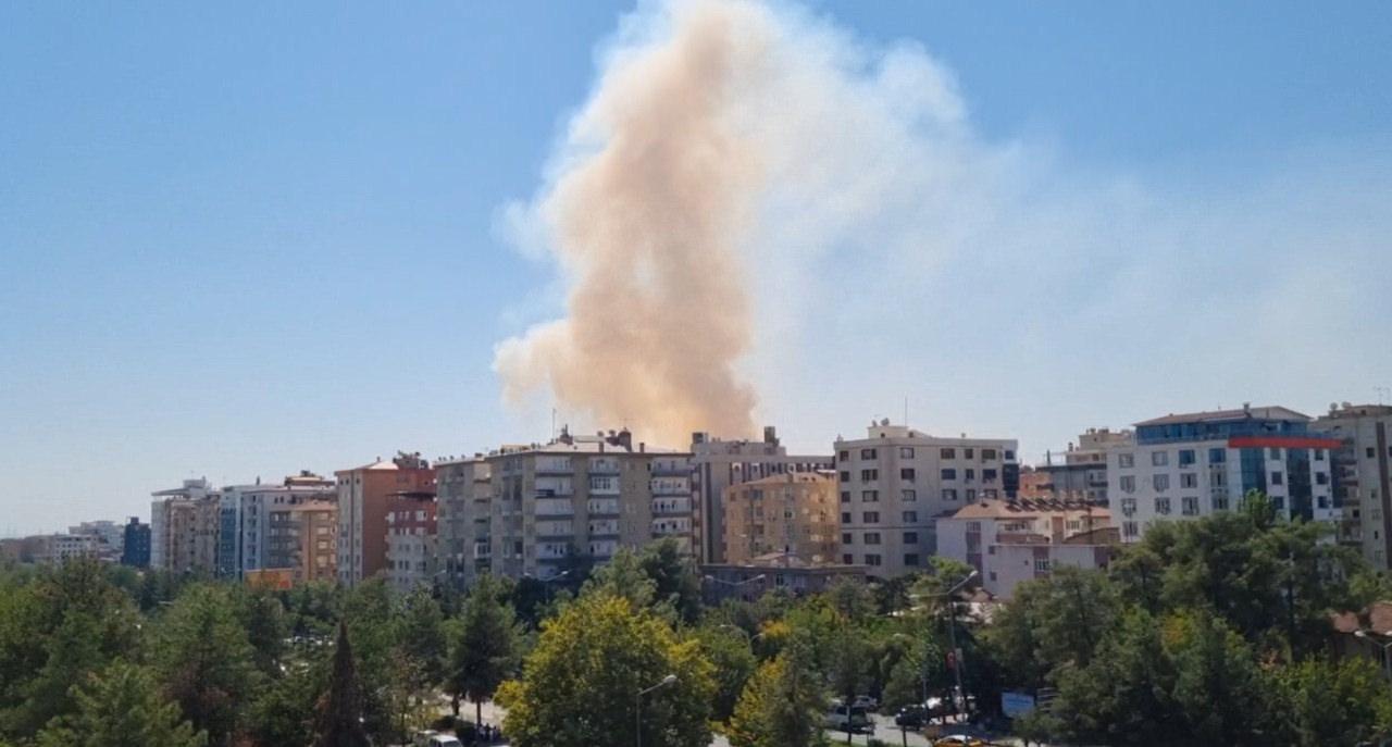 Akıl alır gibi değil! UNESCO listesindeki Hevsel Bahçeleri'nde yangın