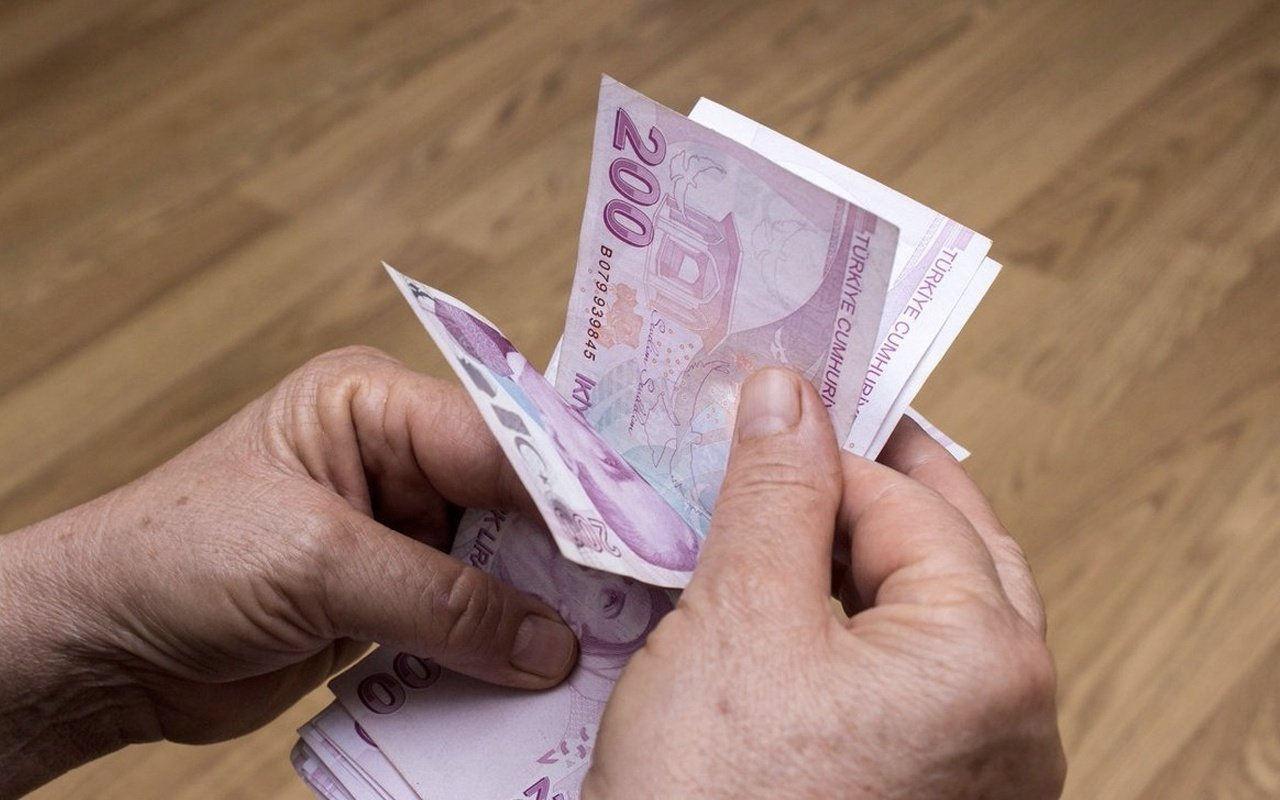 Engelli ve yaşlı aylığı hesaplara yattı mı? Bakan açıkladı