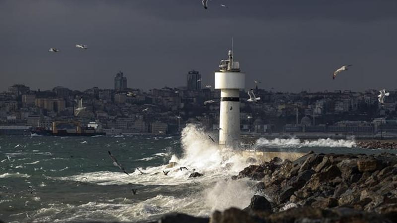 Deniz otobüsü seferlerinde çok sayıda iptal