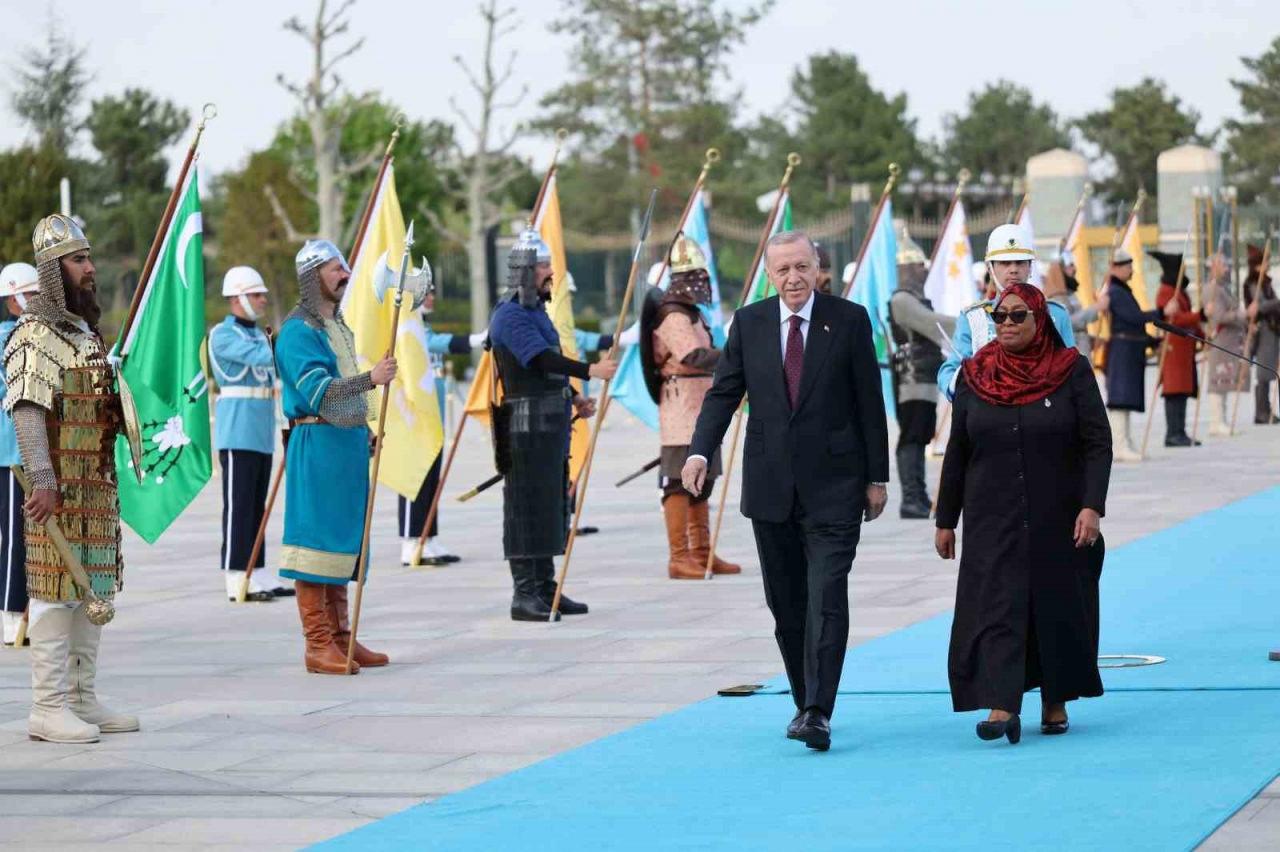 Cumhurbaşkanı Erdoğan: Son asrın en büyük katliamlarından birisi Gazze'de yaşanıyor