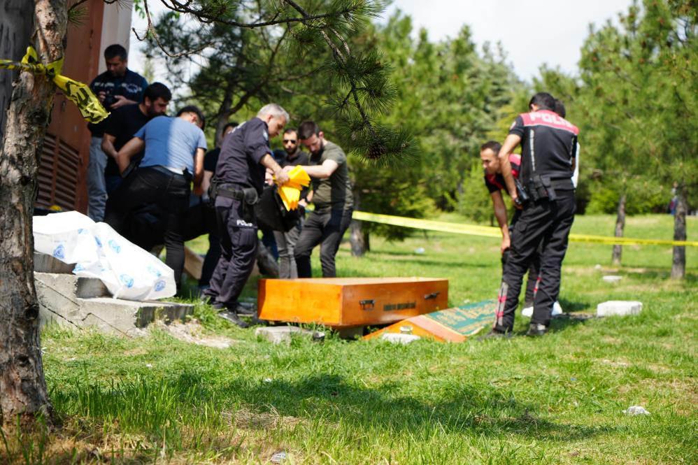 22 yaşındaki kadın boşanma aşamasındaki eşi tarafından öldürüldü