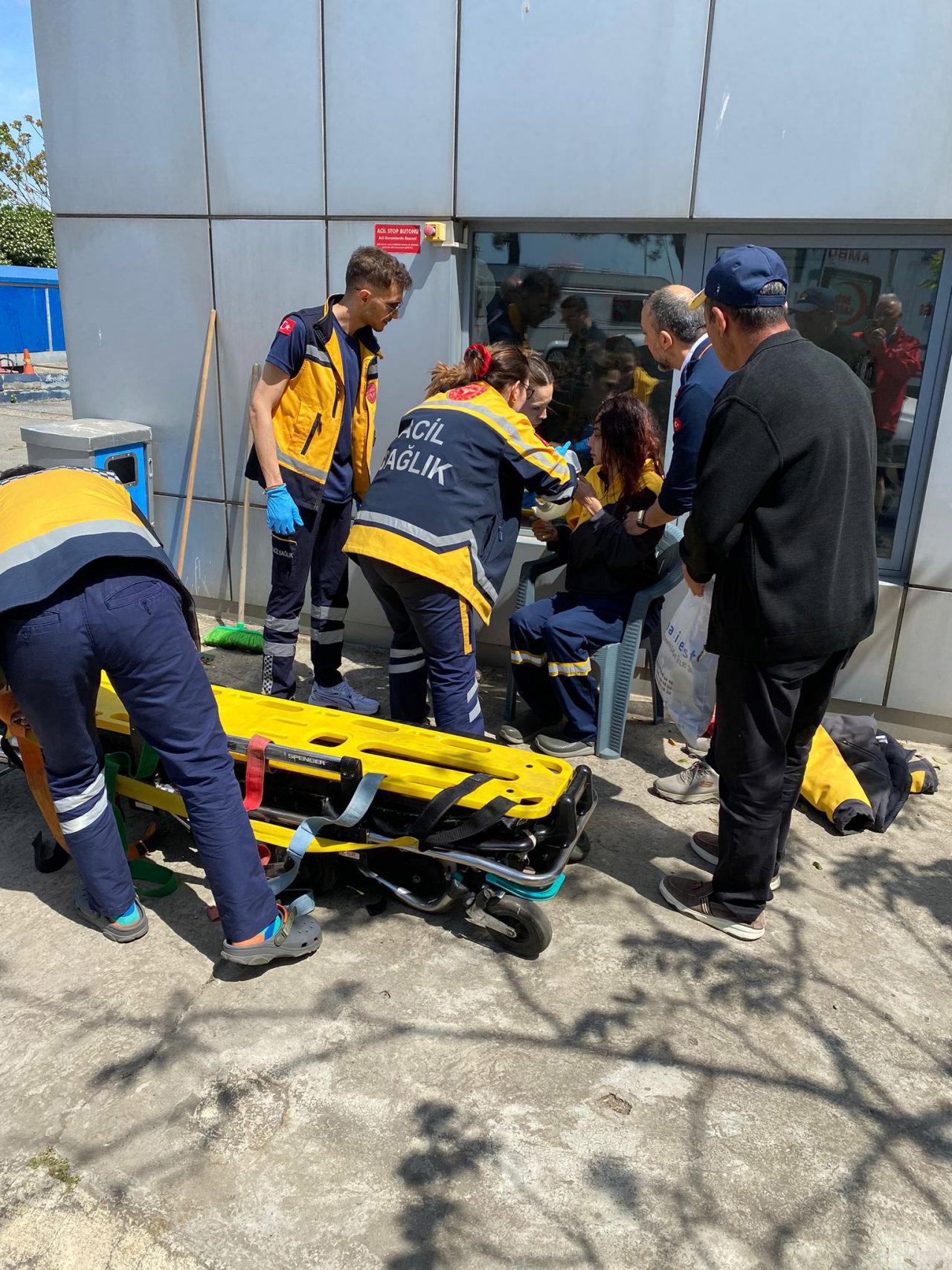 İstanbul boğazında deniz taksi ile kano çarpıştı! Yaralılar var