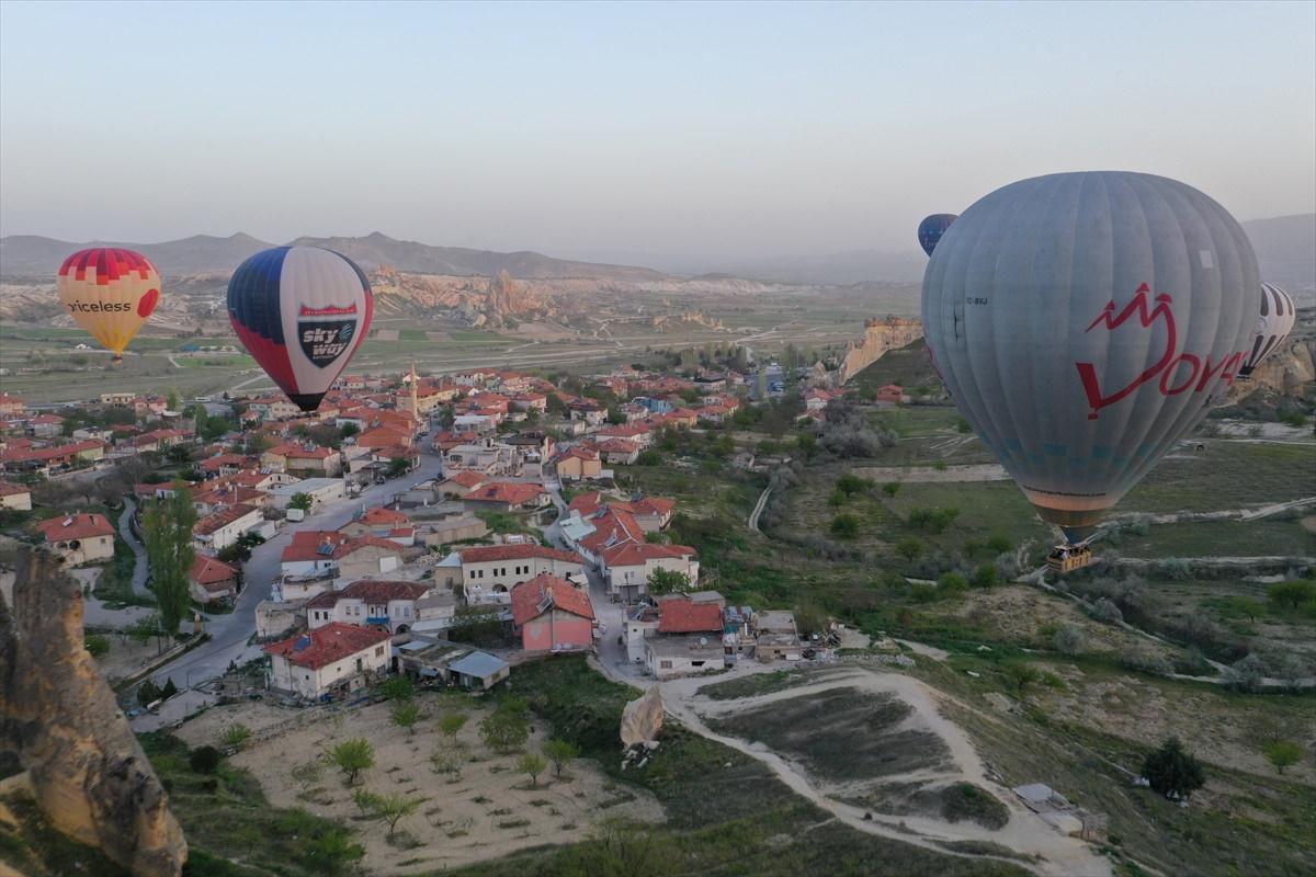 Balon turları Kapadokya'da turizmin lokomotifi oluyor