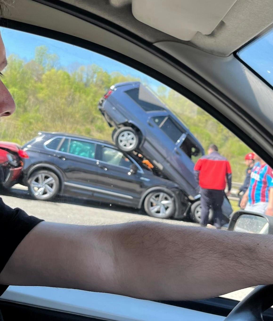 Otoyolda ilginç görüntü! Bakanlar şaşkınlığını gizleyemedi