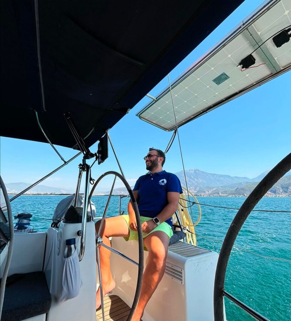  Sailors in Yellow Shorts: Göcek’in Gizli Koylarında Eğlence Başlıyor